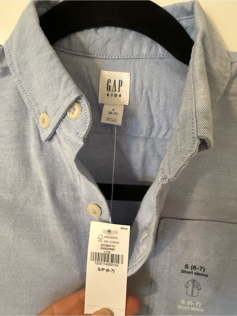 Classic GAP Boys Denim 100% Cotton Button-Up Shirt: Small (6-7) - Picture 7 of 9